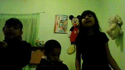 ALEJANDRA,NATALI...  Y ROBINSON.