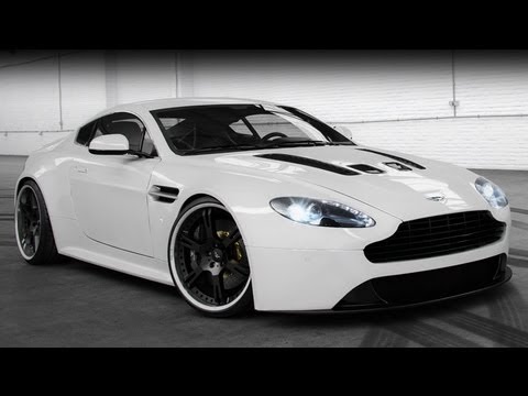 aston-martin-v12-vantage-police-chase-nfs-most-wanted-2012
