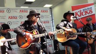 Big & Rich at Carl Black Kennesaw GA - Save A Horse Ride a Cowboy -