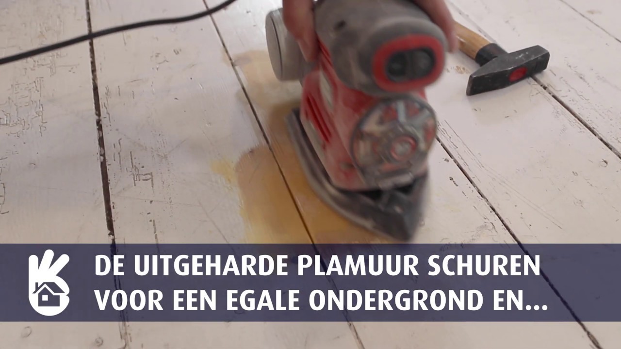 Stap 3 vloer repareren met plamuur: hout opvullen