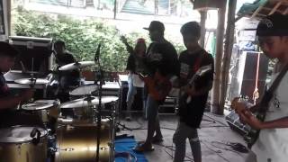 Overload kisah kita cover live cafe tower pasirian