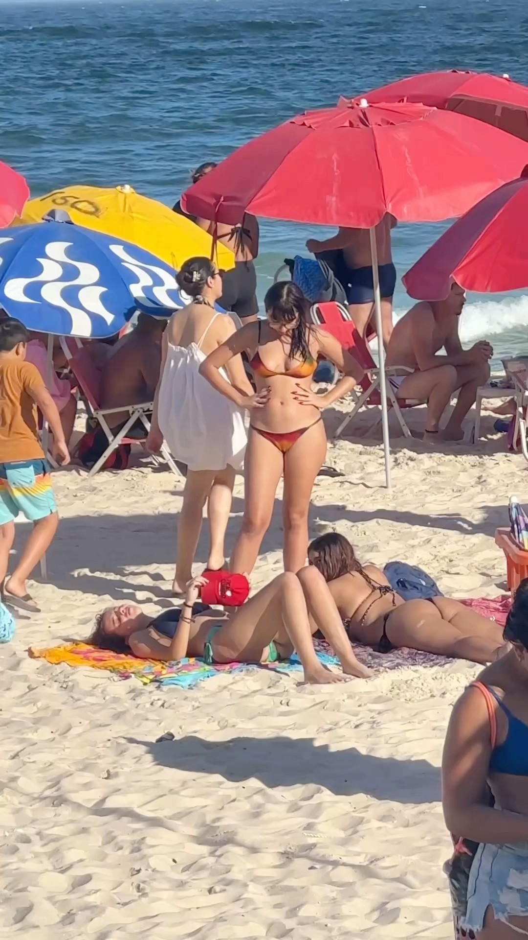 ?? Leblon Beach