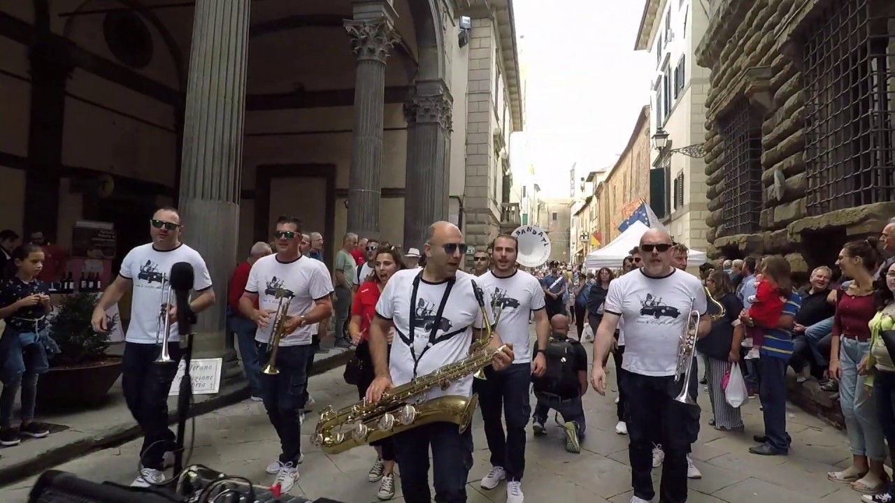 Gli Sbandati marching band - I feel like funk' it up 2019