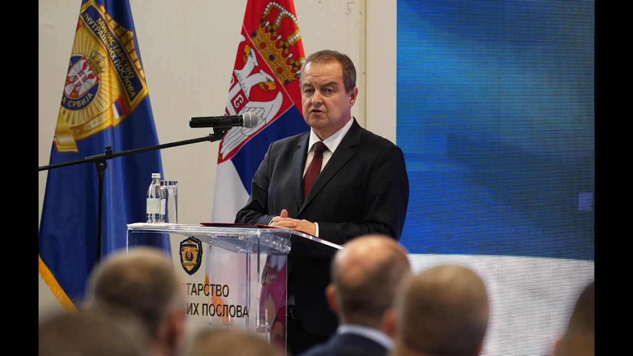 Ministar Dačić na danu SAJ: „Njihova hrabrost čuva bezbednost Srbije"