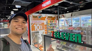 I Try Singapore's Most Unique 7Eleven (AI automated convenience store)