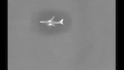 767 Approach with Zoom MWIR Thermal Camera InSb