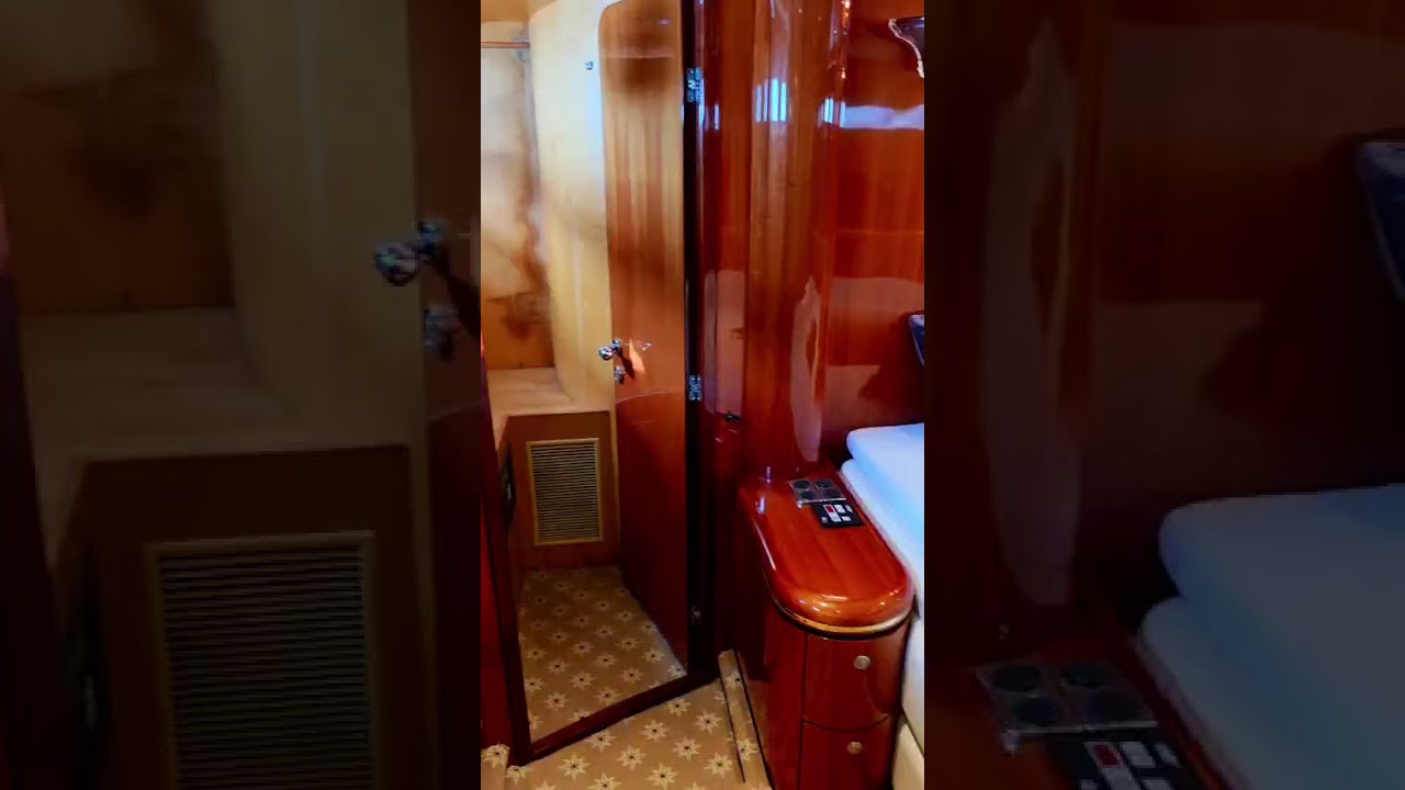 Walkaround Octavian - Elegance 76 2026