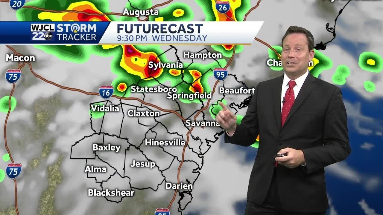 Rain chances dry up as the weekend nears - YouTube