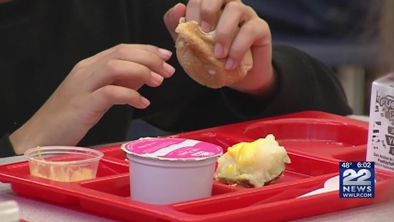 State budget to include funding for free school lunches