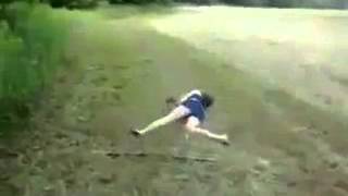 Ha Ha Girl Fall With Gun Shoot.mp4 Resimi