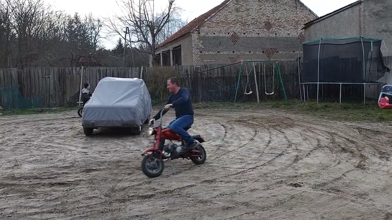 Co kryje się pod plandeką?🤔🫣🤫