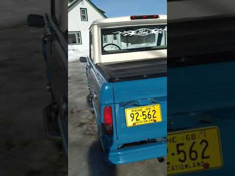 Ford Bronco UO Ford Bronco UO