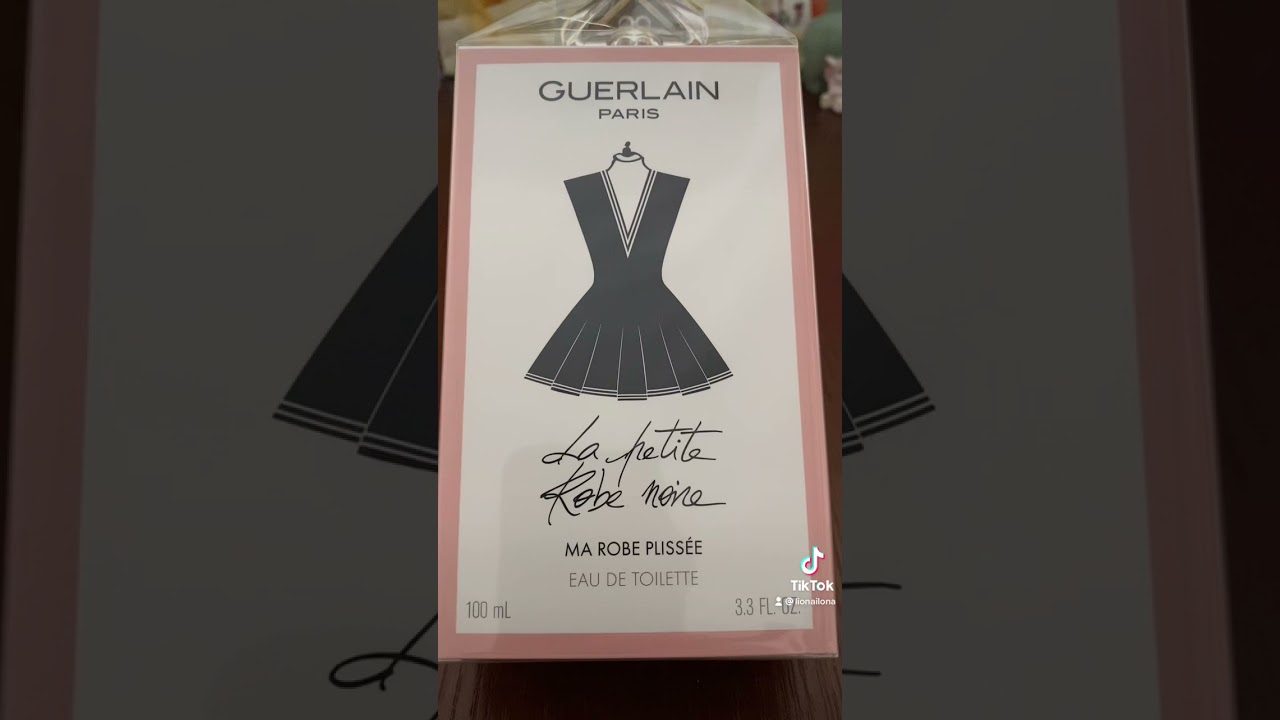 Guerlain La Petite Robe Noire Ma Robe Plissee - YouTube