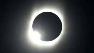 Video thumbnail of "El gran eclipse - Hugo Idrovo"