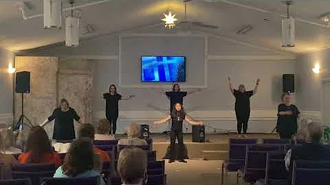 Now behold the Lamb Easter 2022