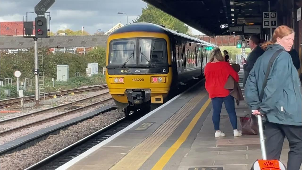 Trains at Westbury part 2. YouTube