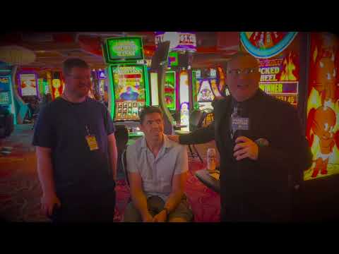 Super Burst Cartin Gold Slot - Triple Feature Popped on my 1st Attempt, 1st Bonus at Railroad Pass!