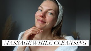 Face Massage While Cleansing