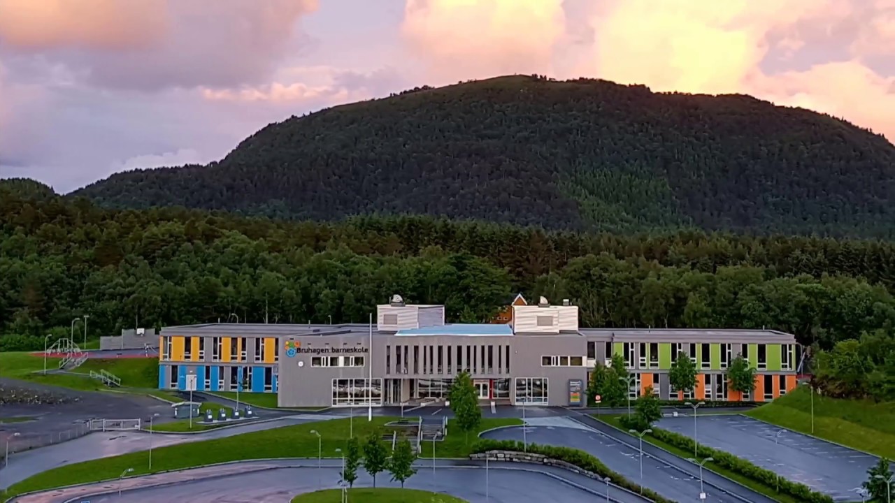 Bruhagen barneskolesangen