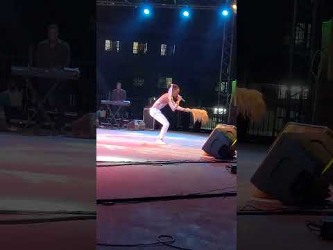 Esé version live