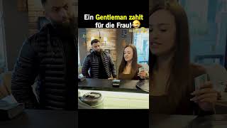 Thumbnail for Ein Gentleman zahlt für die Frau! 😂 #Gentleman #Couple #Pay #BestTrendVideos #Explore