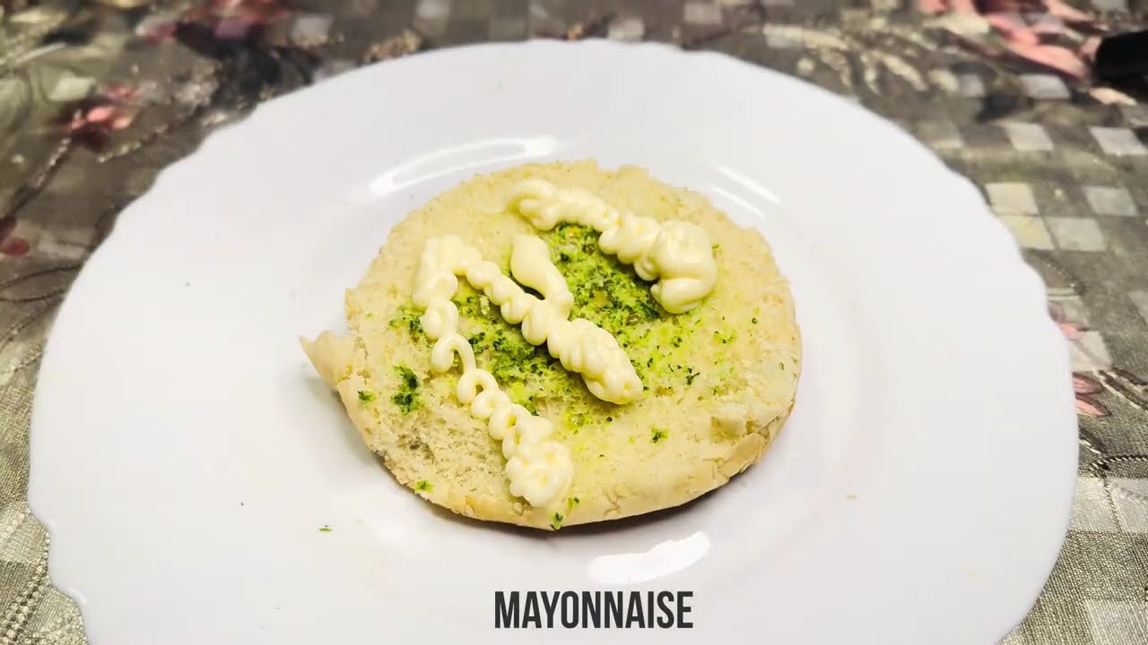 Tasty Veggie Burger Recipe | Easy Homemade Veg Burger 🍔🌱