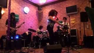 PAULA Covers GRENADE (Bruno Mars) Rehearsal Clip... screenshot 5