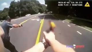 Recibe 7 disparos, no cae, se levanta y ataca con un cuchillo a un oficial