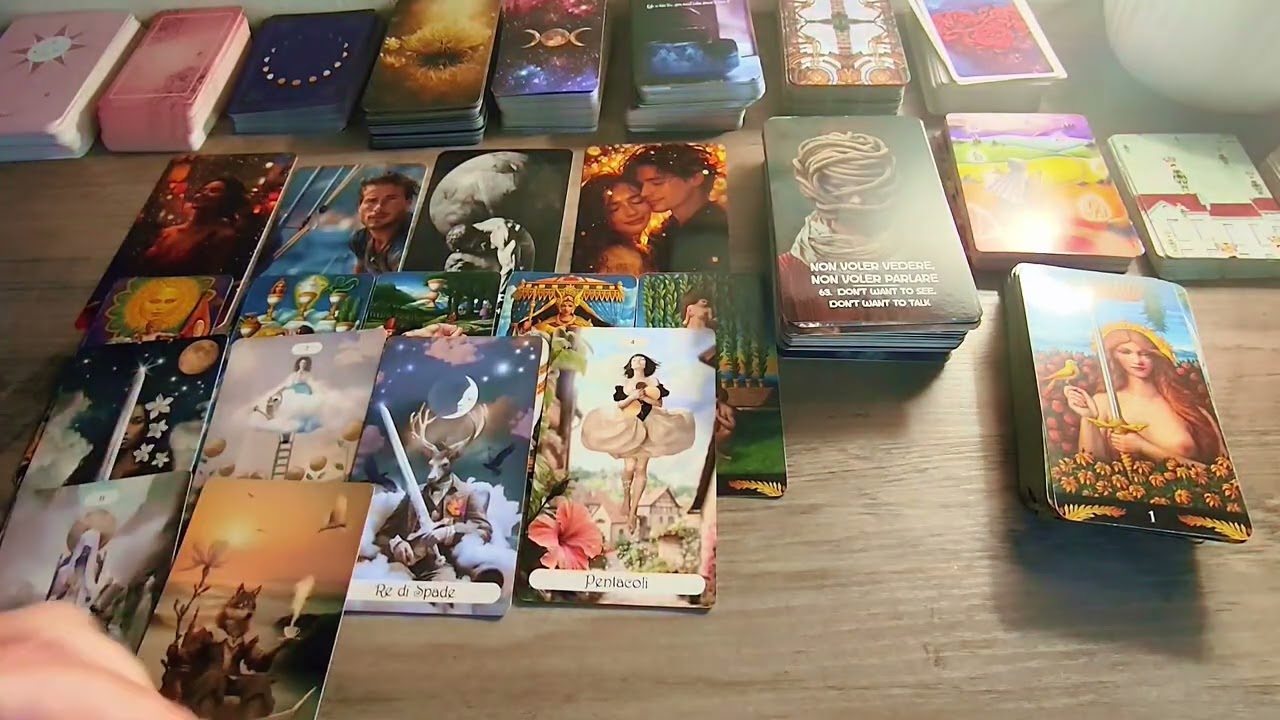 💖✨ CON QUALI OCCHI TI GUARDA QUESTA PERSONA?❤️‍🔥💫 #tarocchi #tarot 