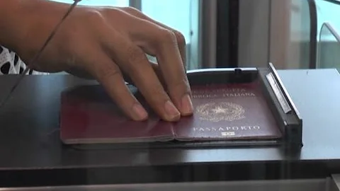 Come fare il passaporto a Napoli?