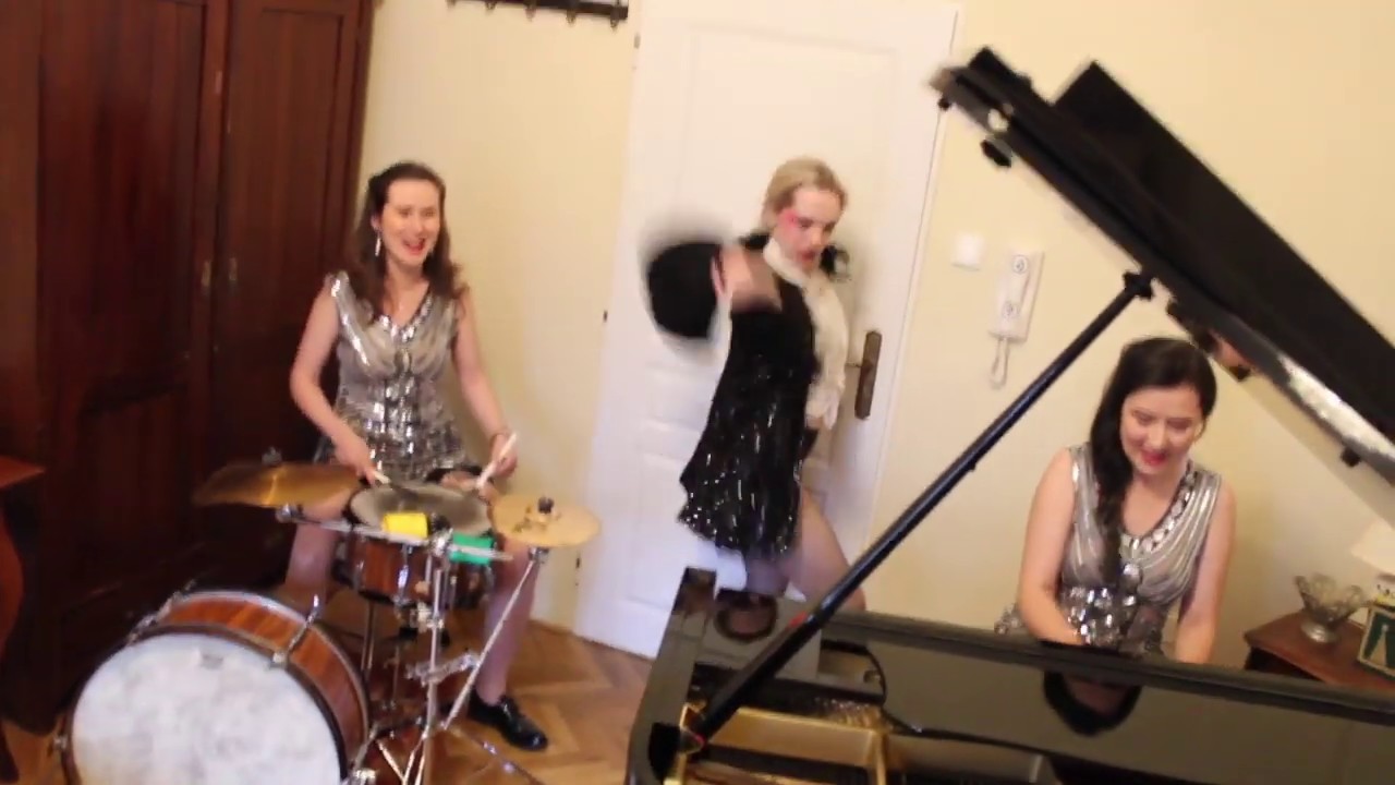 HOT SISTERS & Ritzy Pitzy - Sentimental Journey - Homesession