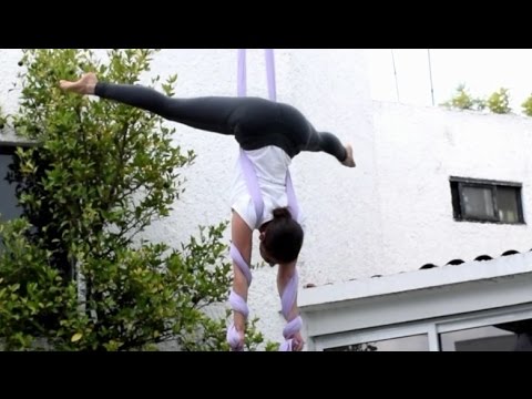 Aerial Stradle Inversion Inversión // Straddle Inversion (Danza aerea/Aerial Silks) - YouTube