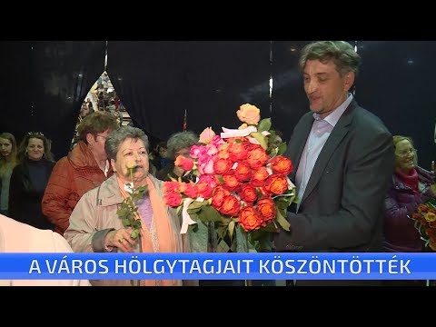 Cegléd város hölgytagjait köszöntötték