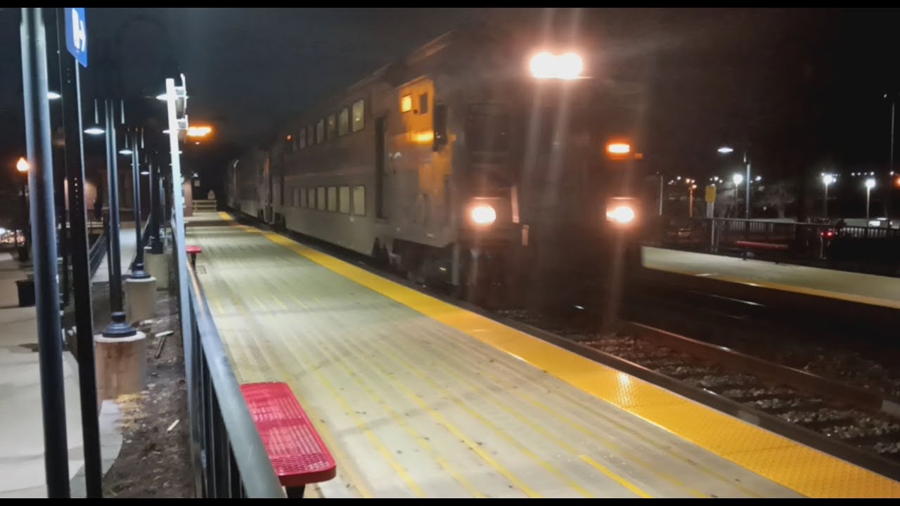 marc-train-p857-at-laurel-station-youtube