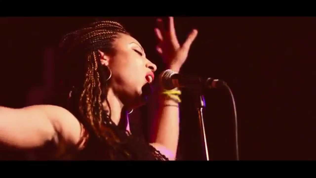 Keya Maeesha Presents Just A Taste NY: Steffanie Christi'an- "What You Gonna Do" (LIVE)