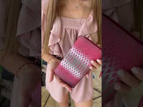 Видео: Кошелёк из кожи питона WA-130