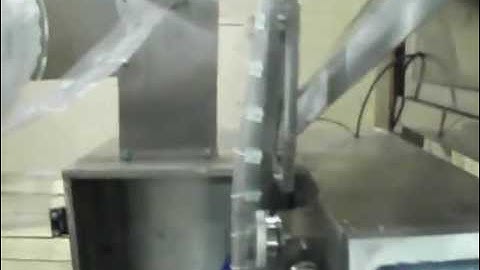 Automatic pyramid tea bags packaging machine with 4 head scale weigher