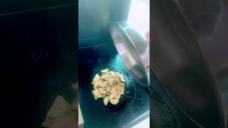 #dinner #subscribe #blackstone #lemonpepperchicken #satisfying #chickenwrap #cooking