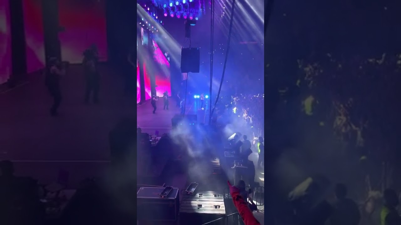 Rauw Alejandro Arena Monterrey - Algo Mágico 23/03/22