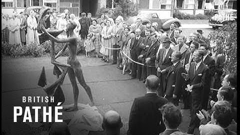 The Statue And The Fuss (1956)