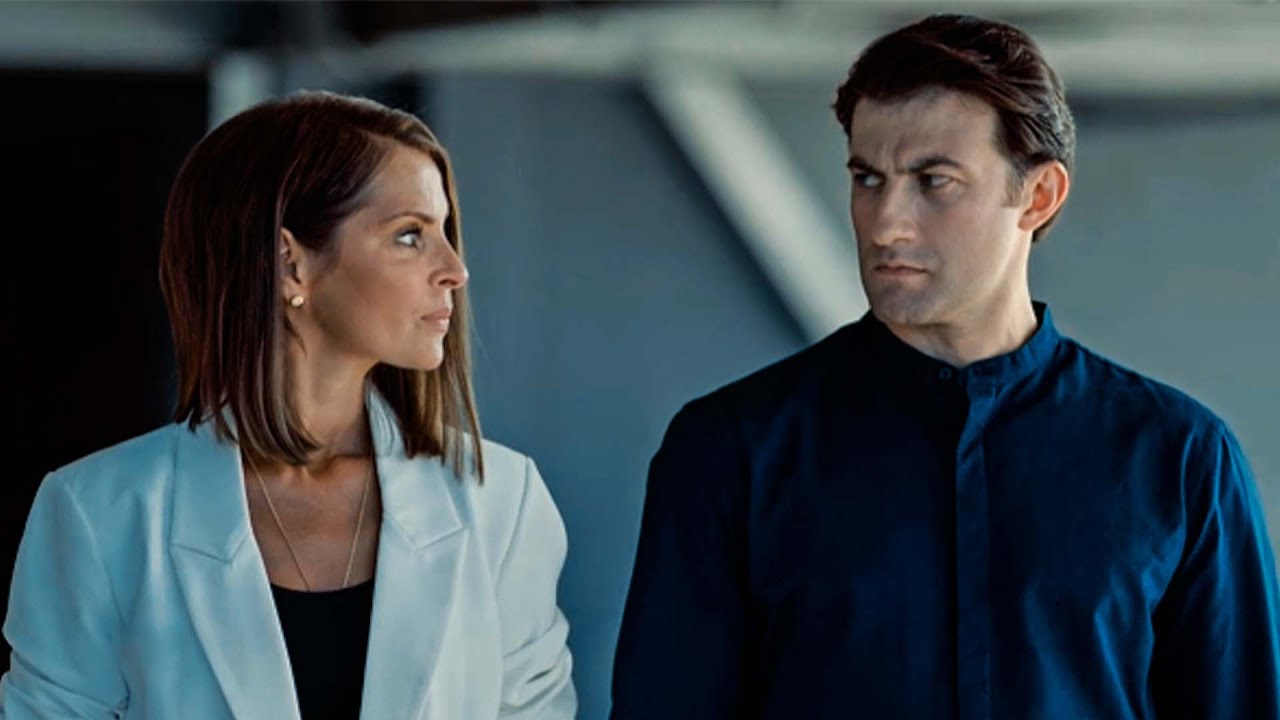 | Стратег & Геката & Аврора | Я стараюсь доверять, но ты сжигаешь всё во мне