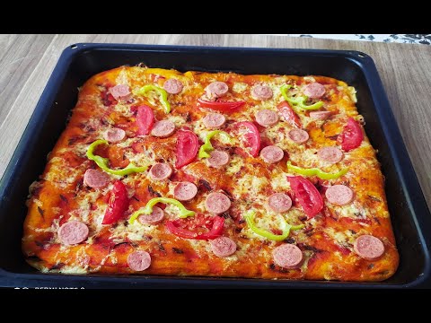 Video: Sosiska Və Turşu Ilə Pizza Necə Hazırlanır