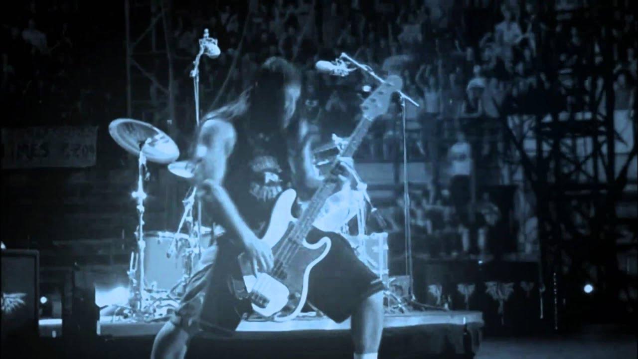 Metallica - Don't Tread on Me (Music video) Metallica - Don't Tread on Me (Music video)