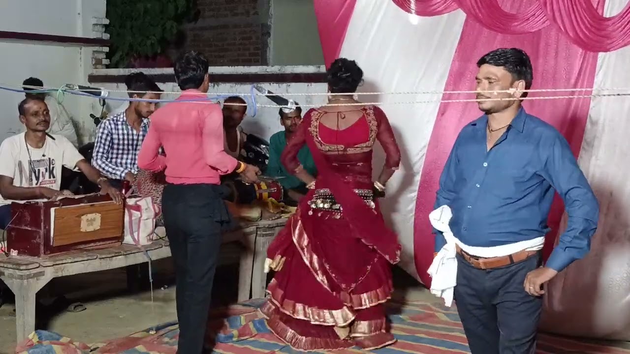 निर्गुणभजन उड़ चलो हंसारी री अमर लावाक यही जगह  सालिकराम यादव मास्टर मो 7408173473 कहरवा  नाच पार्टी