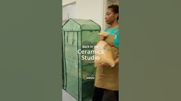 Making 4 pinch pot sauce cups #ceramics #pottery #studiovlog