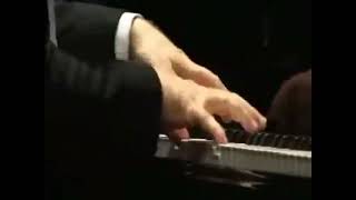 Video thumbnail of "Uno, tango. Cover Leopoldo Betancourt al piano"
