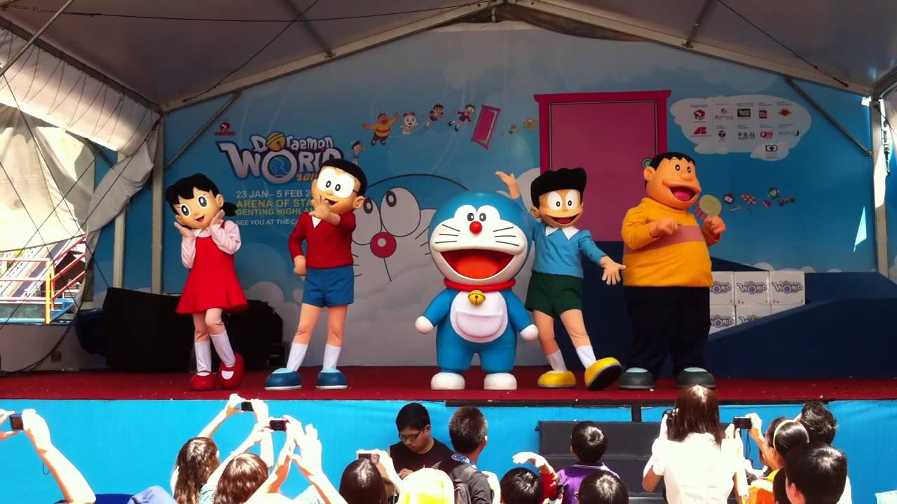 Doraemon Dance 2012 - YouTube