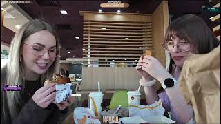 Navcia i menders. Obiad w Mcdonald przed nocowaniem.