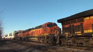 BNSF #3887 Leads WB Stacktrain. Olathe, KS 2/21/26