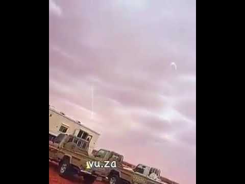 خلوني ارحل عن الديره ومن فيها واحاول اغيب عن الانظار يوميني